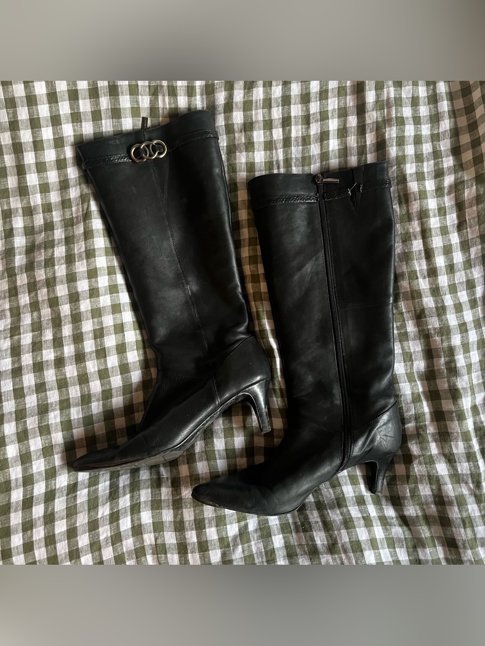 🦋 Bandolini Knee High Pointed Toe Boots 🦋